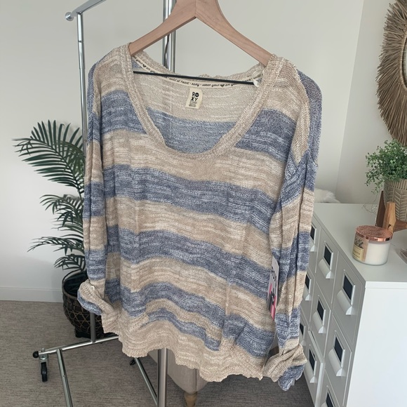NWT Roxy Blue & Cream Striped Slouchy Knit Pullover Sweater XL - Picture 5 of 9